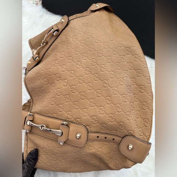 EUC GUCCI GUCISSIMA LEATHER PELHAM - Picture 6 of 16